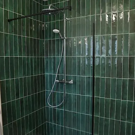 Pinea - Authentique En Pin Des Landes Saint-Yaguen